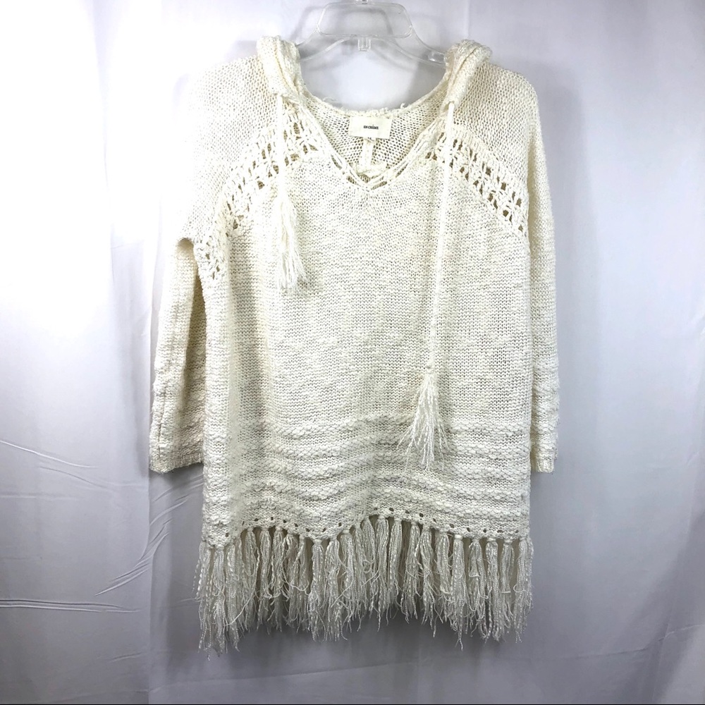 En Creme Hooded Fringe Creme Sweater Size M